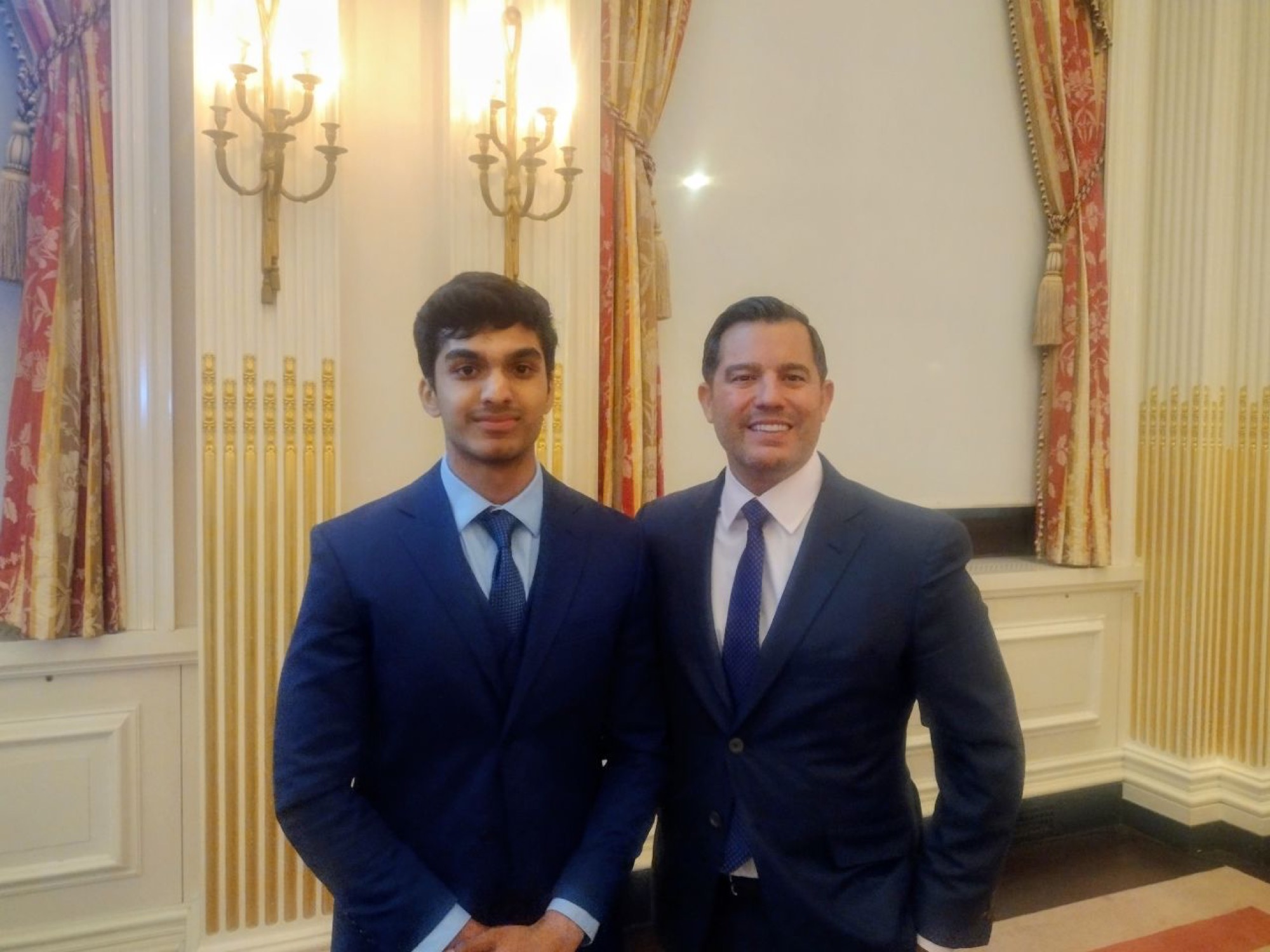 Siddharth Sazzala at dinner with the CEO of Webull